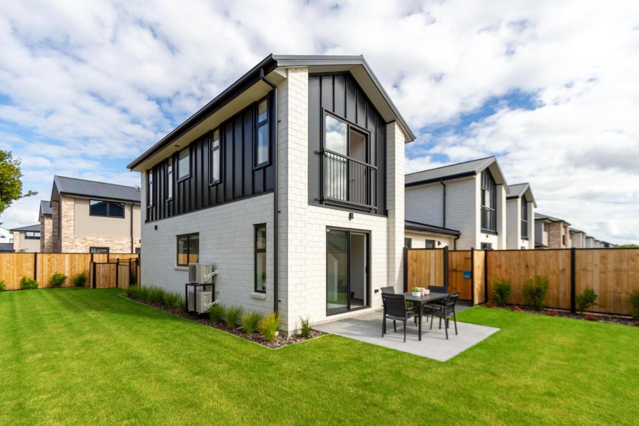 Riccarton 2 Bed 1 Bath W/Garage Apartment Christchurch Bagian luar foto