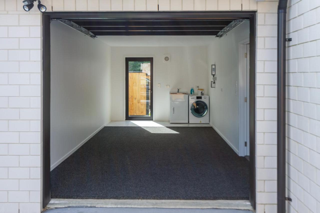 Riccarton 2 Bed 1 Bath W/Garage Apartment Christchurch Bagian luar foto